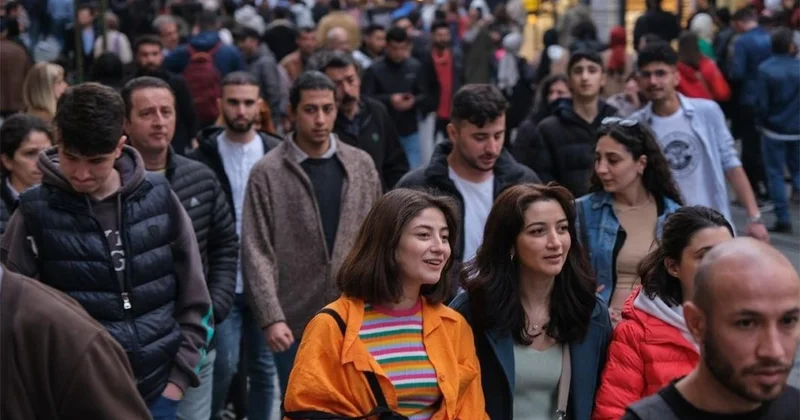 Türk gençleri Avrupa’nın en yoksulu Sözcü Gazetesi