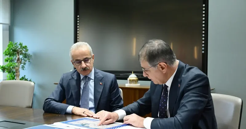 İzmir in ulaşımında dev adım! Deniz altından raylı sistem ve yeni çevre yolu masada