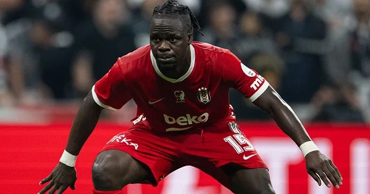 Beşiktaşlı Olaitan kariyer rekoru kırdı!