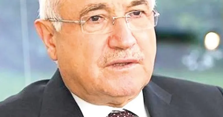 YAVUZ DONAT ‘İçeriye kapandık, dışarıyı ıskalıyoruz’