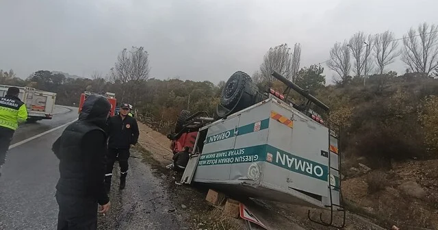 Giresun Orman Bölge Müdürlüğü ne ait araç Suşehri nde kaza yaptı: 3 yaralı Sivas Haber Habertürk Yerel Haberler