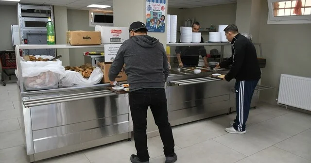 Kuşadası Kent Lokantası nda satışların yüzde 92 si Adalı Kart ile yapıldı Aydın Haber Habertürk Yerel Haberler