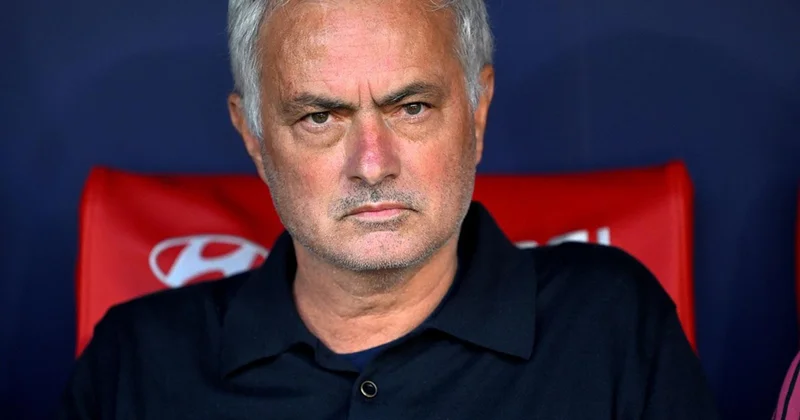 Fenerbahçe nin yenilgisiyle Mourinho da nasibini aldı