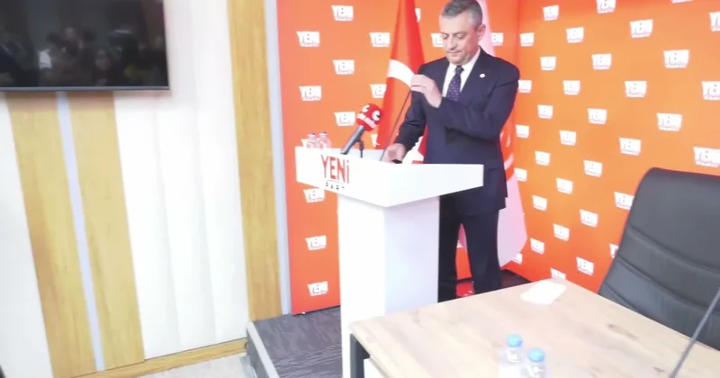 Özgür Özel den belediye başkanının 86 yaşındaki babanın gözaltına alınmasına tepki