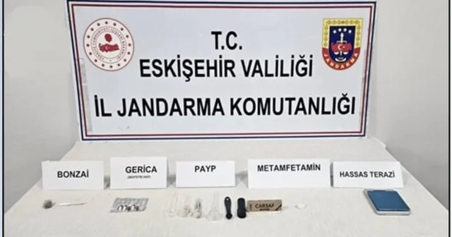 Jandarma piknik alanında uyuşturucu satan şahsı yakaldı Eskişehir Haberleri