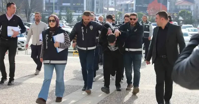 Bolu’da dolandırıcılık operasyonu: 5 şüpheli adliyede Bolu Haberleri