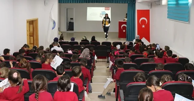 Aydıntepe de öğrencilere Sağlıklı Çocuk Sağlıklı Gelecek Projesi kapsamında eğitim verildi Bayburt Haberleri