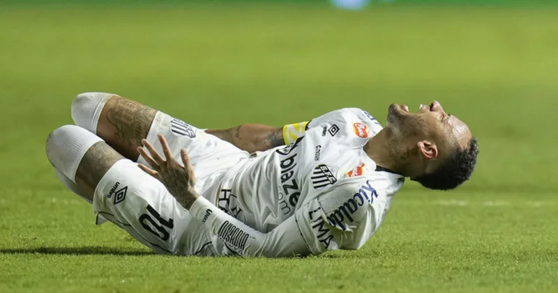 Neymar dan kötü haber Futbol Haberleri