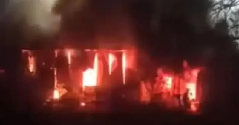 Bursa da prefabrik yangını, 1 yaralı