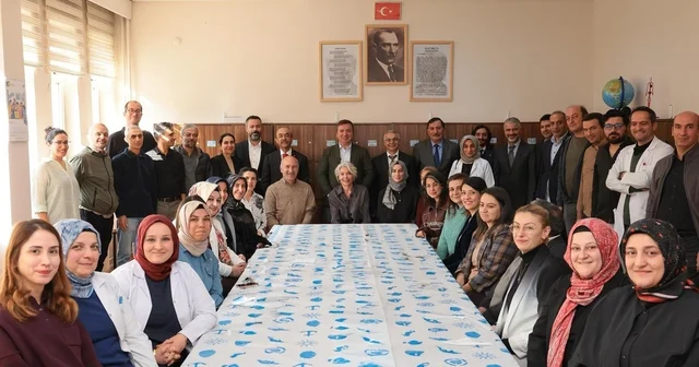 Vali Aydoğdu: Eğitimin gücü öğretmenlerimizin emeğiyle yükseliyor Erzincan Haberleri