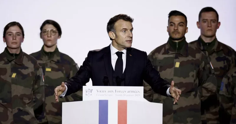 Macron duyurdu: Fransa da gönüllü askerlik başlıyor!