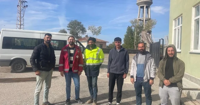 Muradiye de buzağı ölümlerini azaltmaya yönelik eğitim seferberliği Van Haberleri