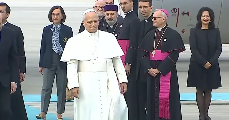 Papa 14. Leo Ankara da: İşte uçaktan indikten sonra ilk görüntü