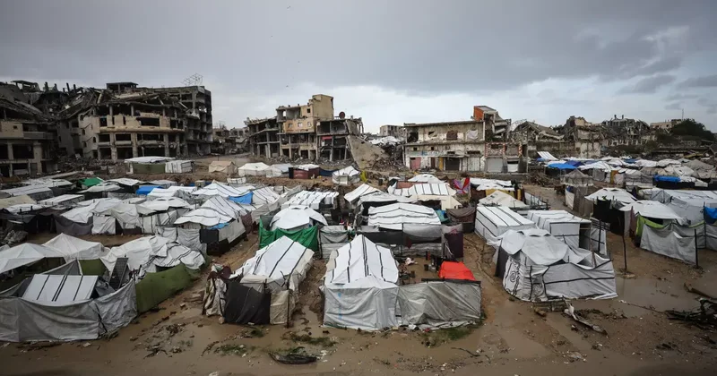 Gazze de insani kriz derinleşiyor: Can kaybı 70 bine yaklaştı