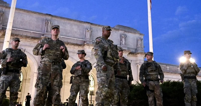 Son dakika ABD Ordusu Washington a yüzlerce asker gönderiyor