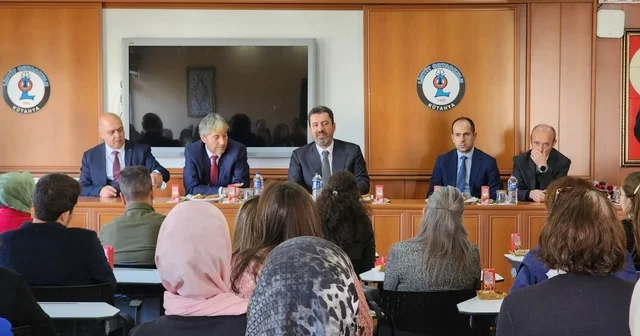 Temel Eğitim Genel Müdürü Savaşçı nın Kütahya temasları Kütahya Haberleri