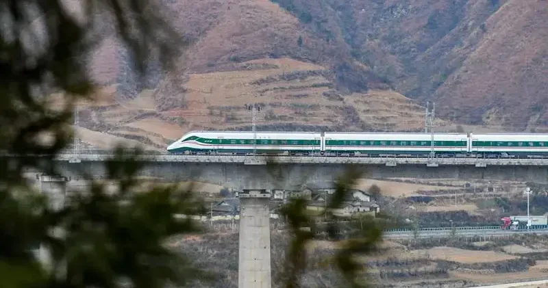 Çin’de tren kazası: 11 ölü