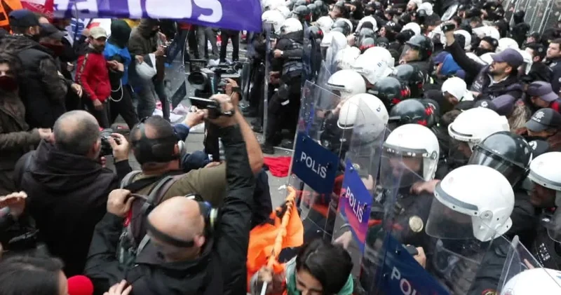 Son Dakika Gazeteciler Saraçhane eylemleri davasından beraat etti