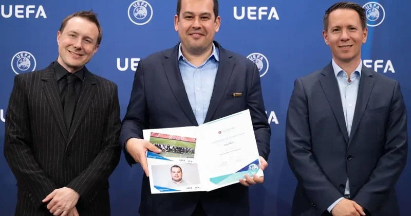 Eren Mert ten Galatasaray a Gidiyor İddialarına Yanıt