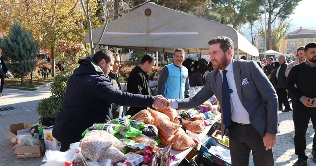 Başkan Tatık Gazze için düzenlenen hayır çarşısını gezdi Denizli Haberleri