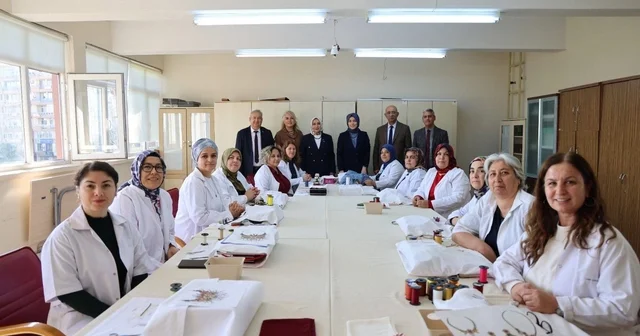 Zamanın ve Zarafetin İzinde Niğde sergisi için hazırlıklar sürüyor Niğde Haberleri