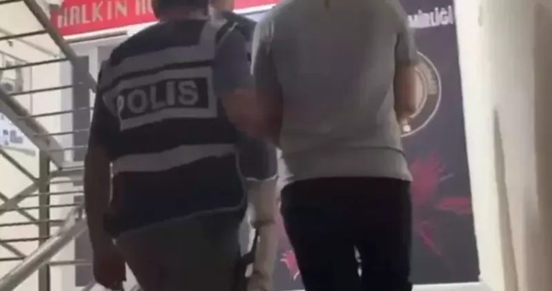 İzmir’de uyuşturucu ticareti yapan baba oğul gözaltında