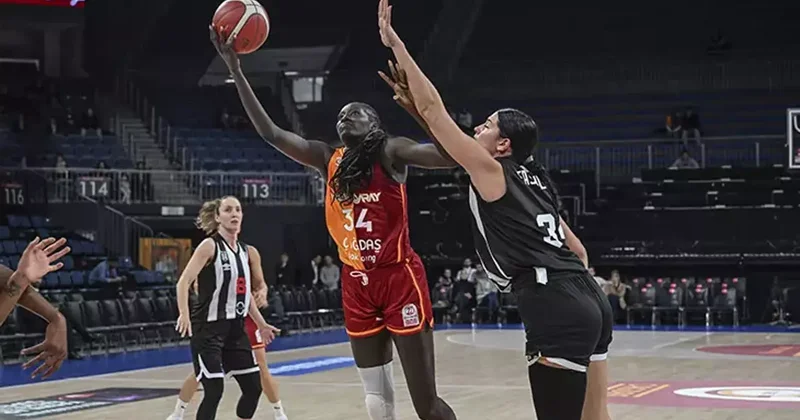 Derbide Aslan kükredi... Galatasaray Çağdaş Faktoring Beşiktaş BOA maç sonucu 84 73 Fanatik Gazetesi Basketbol Haberleri Spor