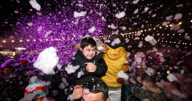 Kış festivalinde eğlence hız kesmeden devam ediyor Denizli Haberleri