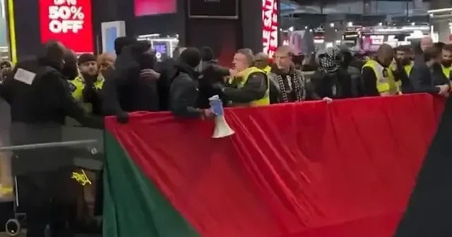 Filistin aktivistlerinden Londra da protesto VİDEO İZLE