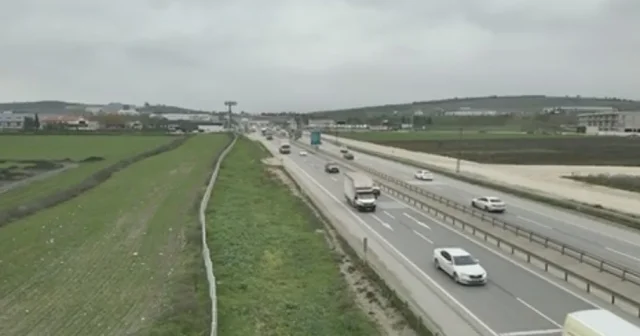 Bursa da trafik polisleri dron ile görüntüledi, ihlalleri affetmedi Bursa Haberleri