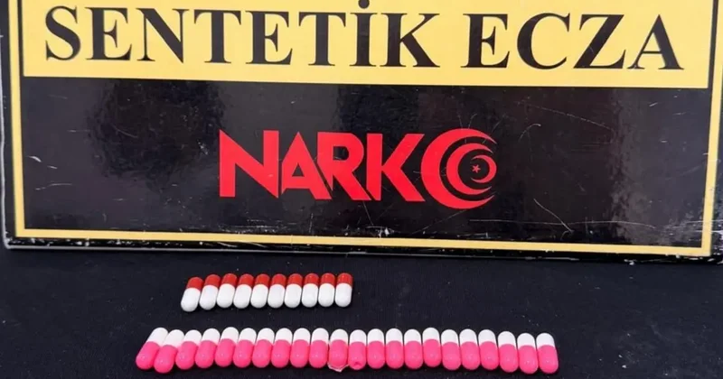 Ekiplerin şüphelendiği şahsın üzerinden uyuşturucu çıktı