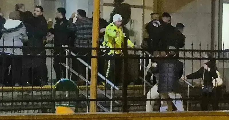 Yoğun önleme rağmen duruşmadan sonra birbirlerine girdiler Bartın Haberleri