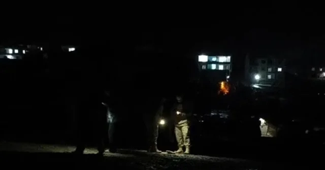 Komşusuna giderken uğradığı silahlı saldırıda ağır yaralandı Diyarbakır Haberleri