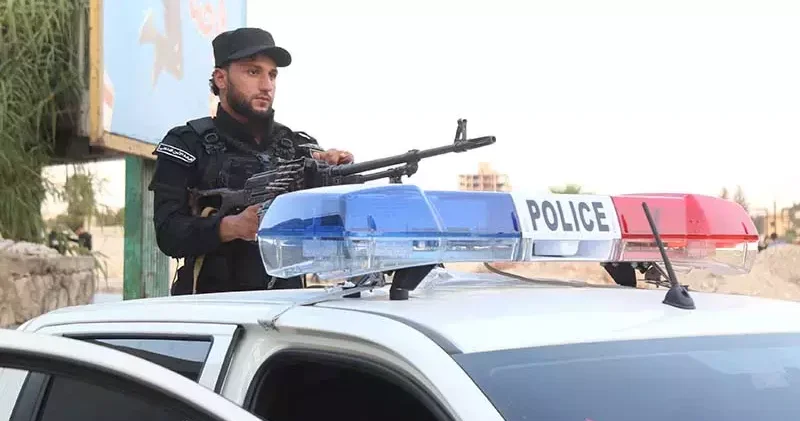 Suriye de güvenlik güçlerine silahlı saldırı: 4 yaralı