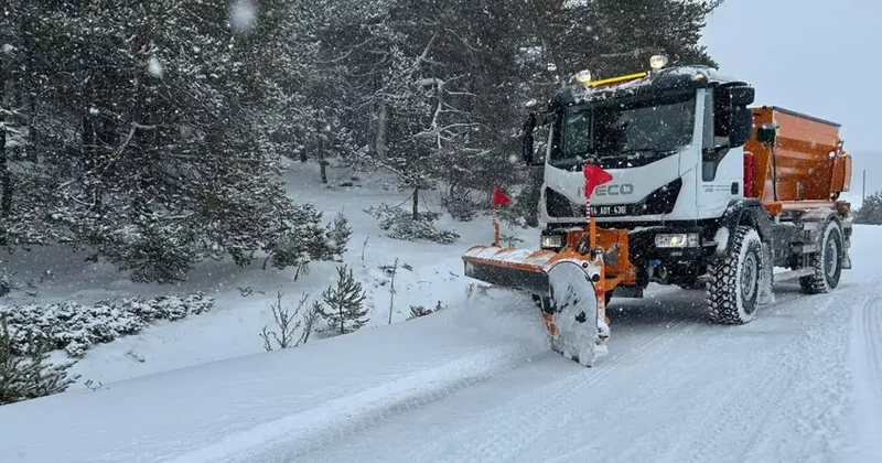 Bolu da kar alarmı! Ekipler sahada