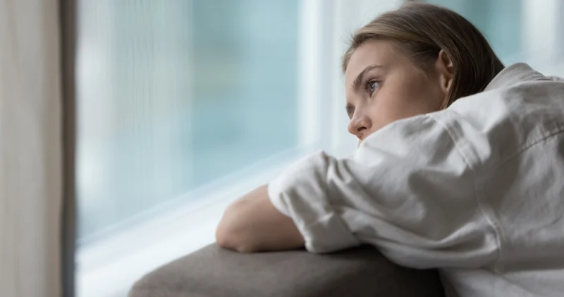 Utanç, korku, kaygı: Zihnimiz neden hep olumsuza dönüyor?