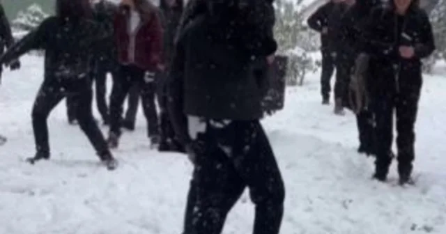 Kayseri Emniyet Müdürü, şehit çocukları ile kar topu oynadı Kayseri Haberleri