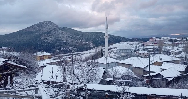 Osmaneli nin yüksek kesimlerine mevsimin ilk karı yağdı Bilecik Haberleri