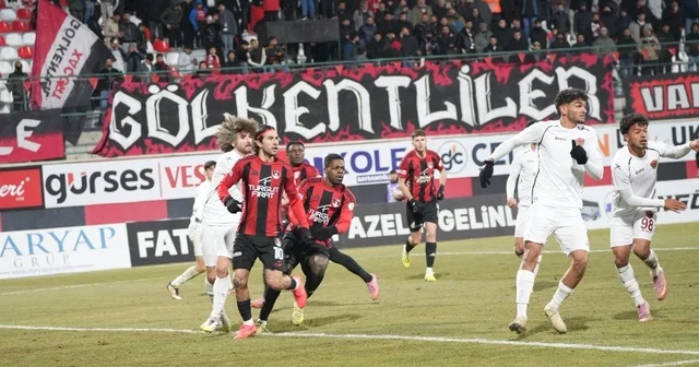 Vanspor FK, Hatayspor u 4 0 mağlup etti Van Haberleri