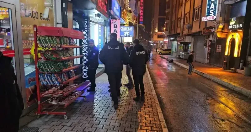 Elazığ’da polislerden şehir genelinde geniş çaplı asayiş uygulaması Elazığ Haberleri