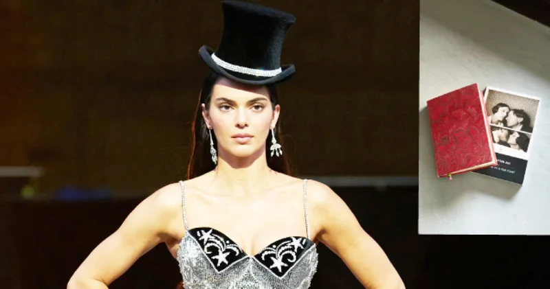 Kendall Jenner ın Kürk Mantolu Madonna paylaşımı dikkat çekti Magazin haberleri