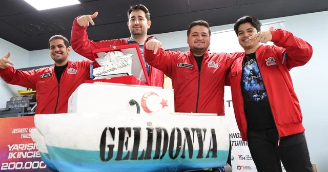 Tam otonom su üstü deniz aracıyla 284 takım arasından Türkiye ikinciliği Elazığ Haberleri