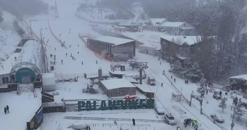 Kış turizminin başkentinde kar kalınlığı 70 cm oldu