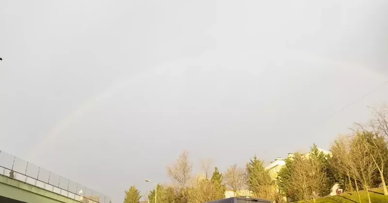İstanbul’da gökkuşağı sürprizi