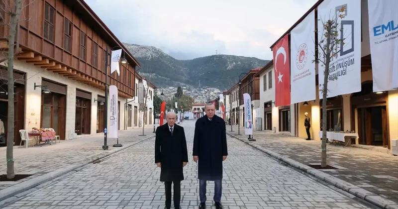 Hatay küllerinden doğdu! Bahçeli, Erdoğan’a eşlik etti