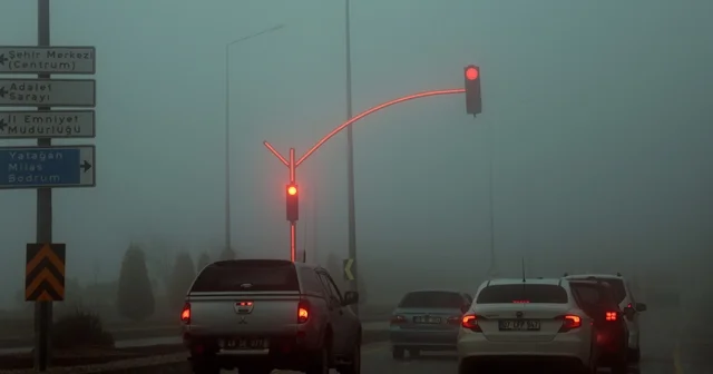 Muğla da yağmur sonrası yoğun sis ulaşımı olumsuz etkiledi Muğla Haberleri