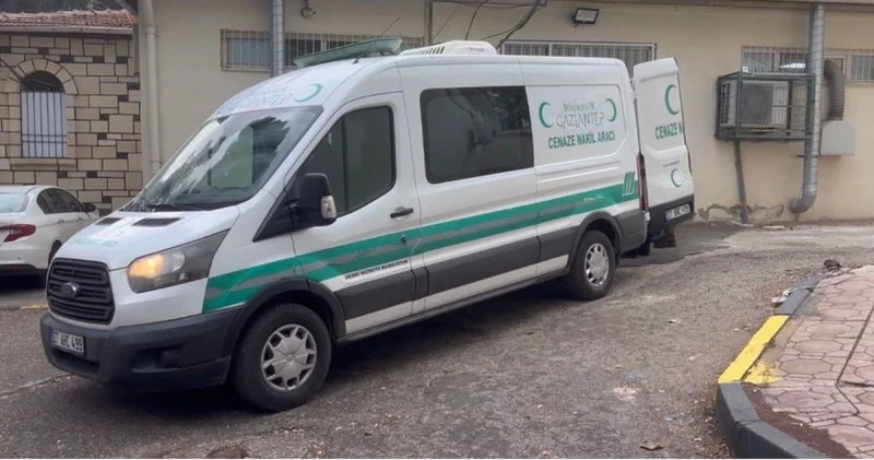 Son dakika: Gaziantep te akrabasının silahla vurduğu genç hayatını kaybetti Son dakika haberleri