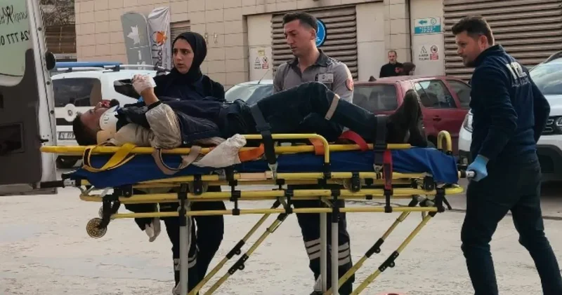 Genç tekniker pres makinesine sıkıştı!