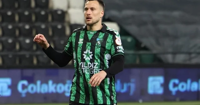 Kocaelispor, transfer yasağını kaldırıyor Josip Vukovic in borcu ödendi Kocaeli Haberleri