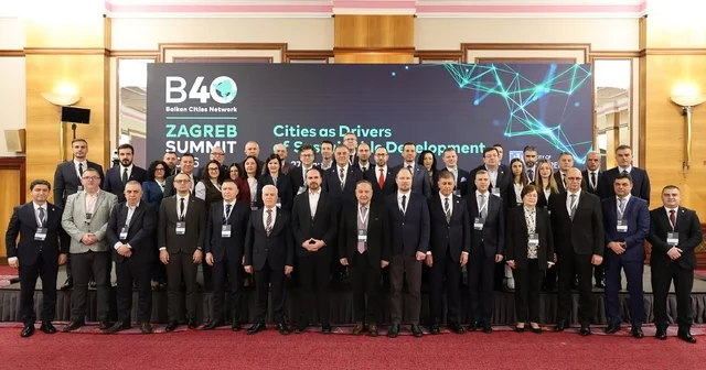 Başkan Aras B40 Zirvesinde kültür, turizm ve yerel demokrasiyi anlattı Muğla Haberleri